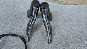 Shimano Ultegra 8070 Di2 disc 11s