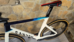 Canyon Aeroad CFR Ultegra Di2 (Ett 572)