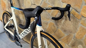 Canyon Aeroad CFR Ultegra Di2 (Ett 572)