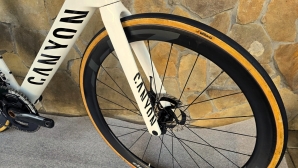 Canyon Aeroad CFR Ultegra Di2 (Ett 572)