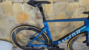 Factor Monza Ultegra Di2
