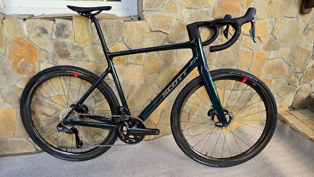 SCOTT Addict 20 Ultegra Di2 (Ett 570)