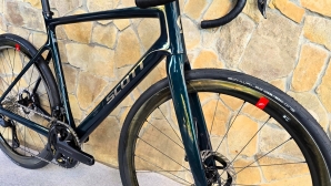 SCOTT Addict 20 Ultegra Di2 (Ett 570)
