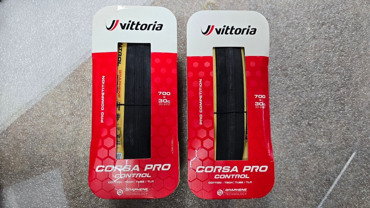 Vittoria Corsa PRO Control TLR