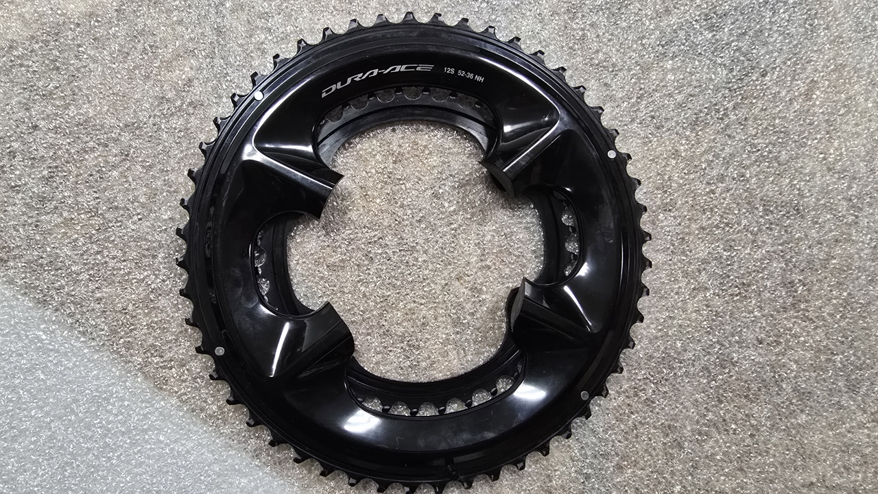 Shimano Dura Ace 9200 52/36 Chainring